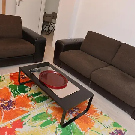 Suite Home Accommodation Apartment