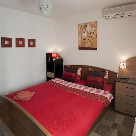 Suite Home Accommodation Daire Bükreş