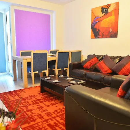 Daire Suite Home Accommodation *