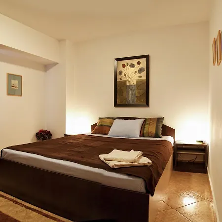 Daire Suite Home Accommodation Bükreş