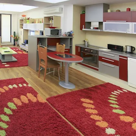 Suite Home Accommodation Daire *