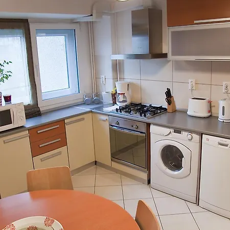 Suite Home Accommodation Daire