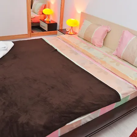Suite Home Accommodation Daire Bükreş