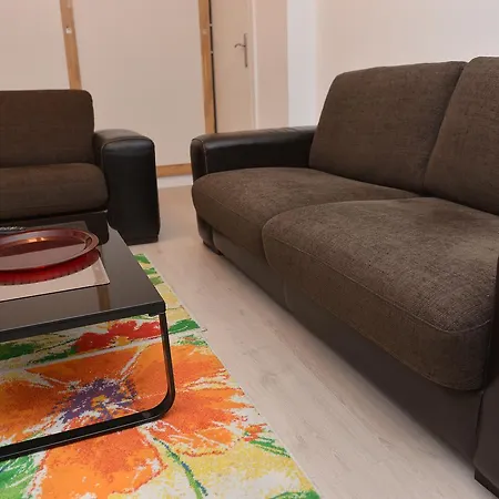 Suite Home Accommodation * Bükreş