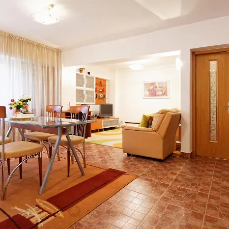 Daire Suite Home Accommodation Bükreş
