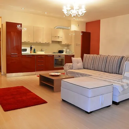 Suite Home Accommodation Daire *